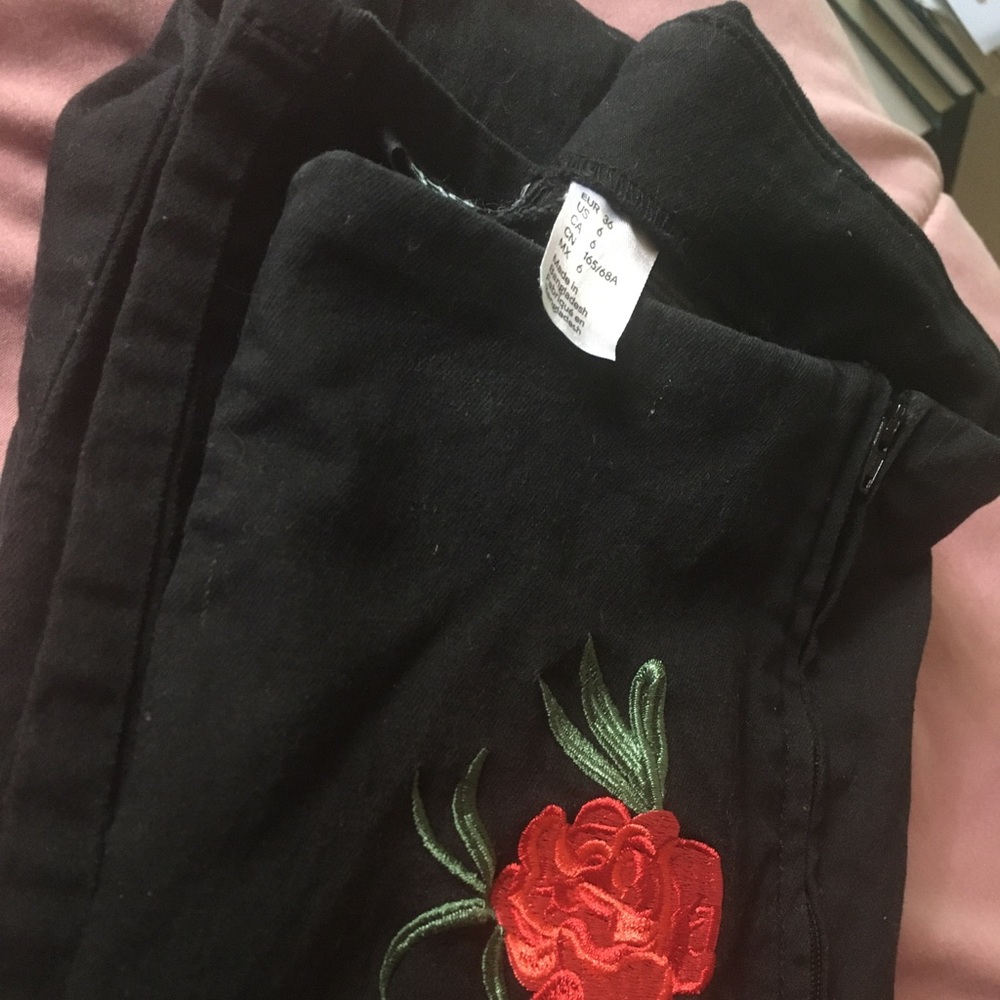 Jeans - Picture 2 of 2